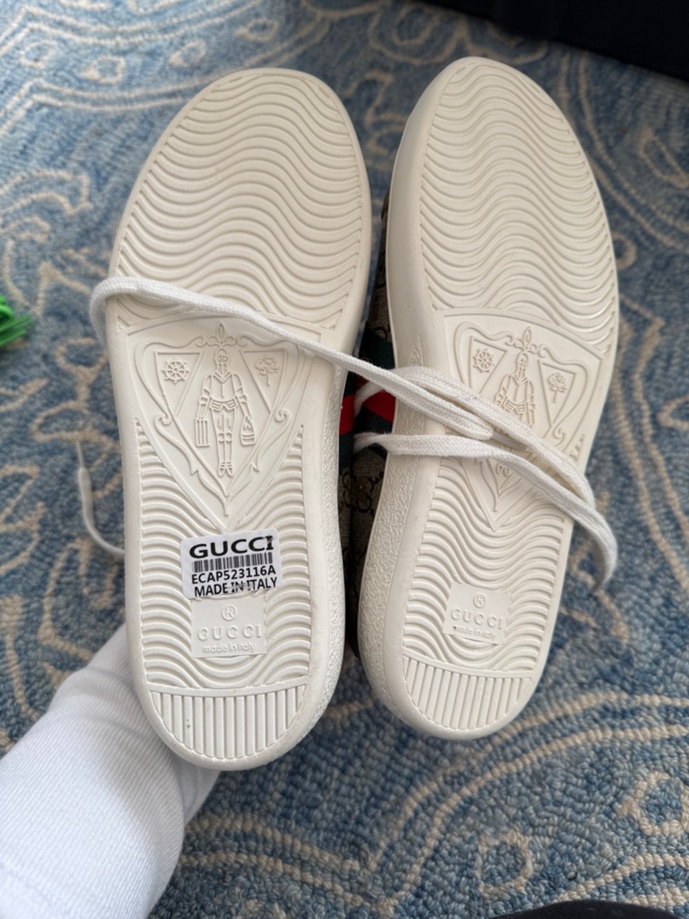 Gucci Bee sneakers size 36 - Picture 6 of 8